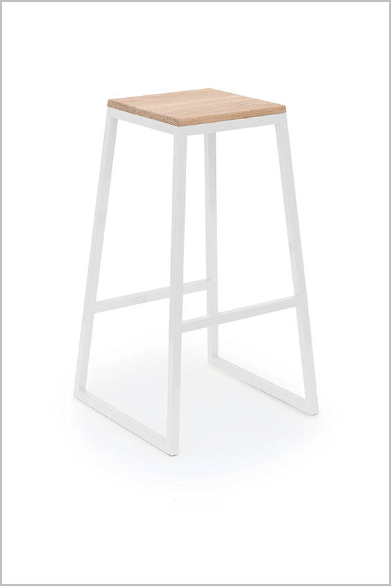 Dolly bar and counter stools white